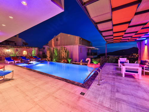  gece  -  Kasım
  | Kalkan Kızıltaş'ta Deniz Manzaralı Lüks Villa ile Eğlenceli Tatil